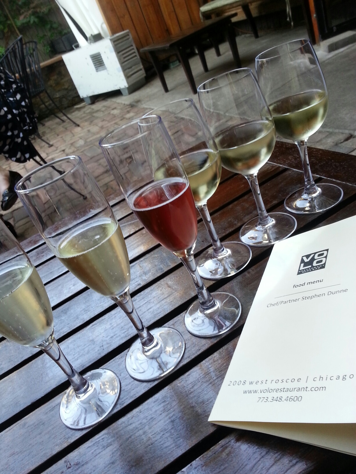(Bubbly and White Wine Flights)